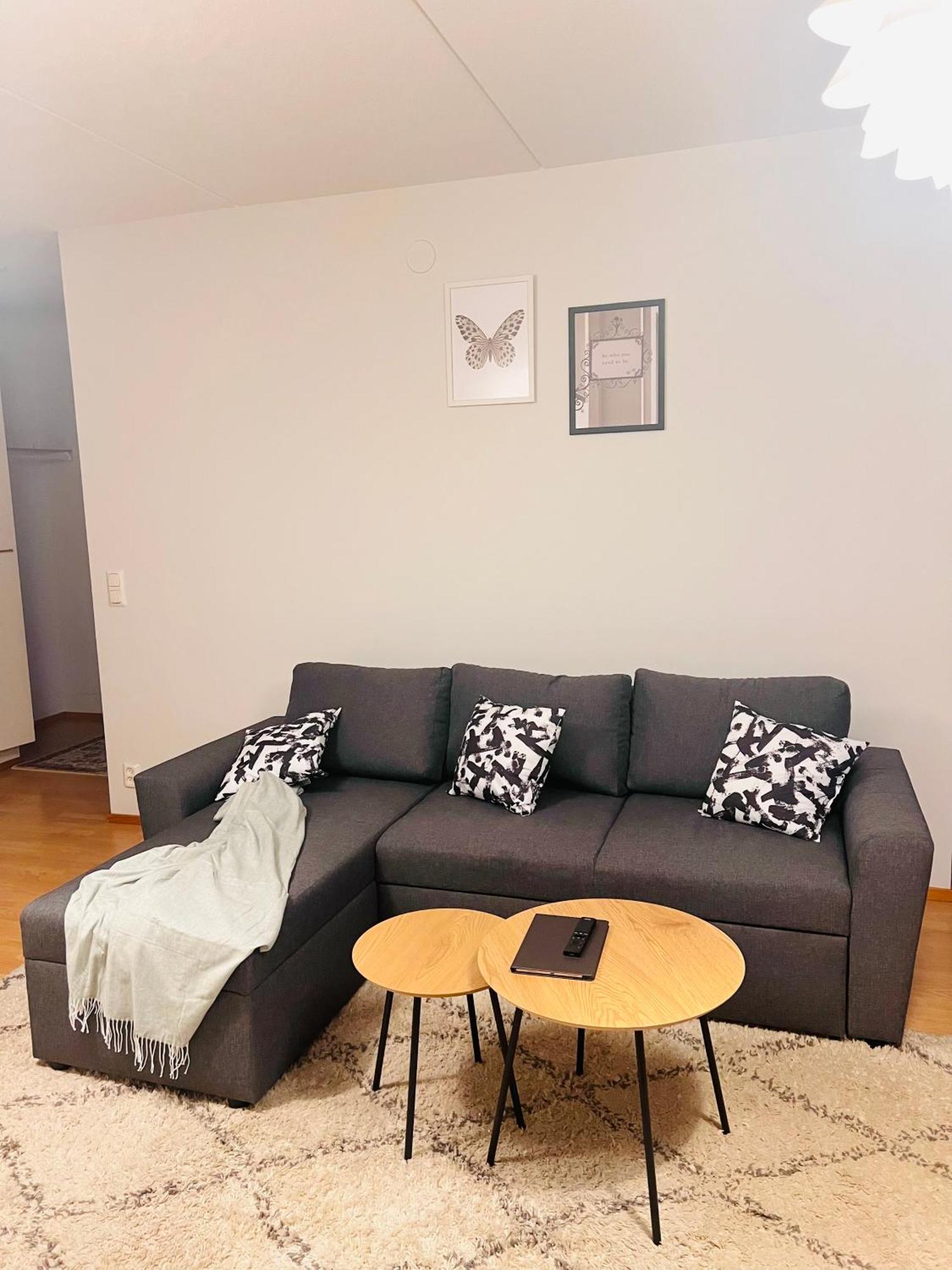 Spacious City Retreat With Private Sauna Helsinki Esterno foto